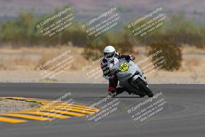 media/Sep-11-2022-SoCal Trackdays (Sun) [[81b7e951af]]/Turn 5 (1110am)/